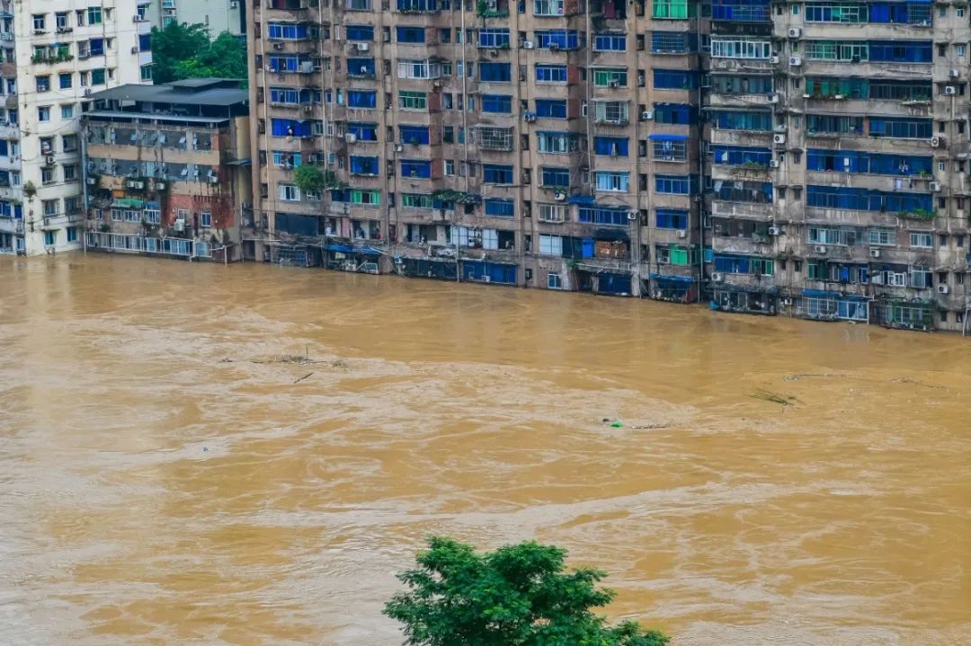 四川重庆陕西遭暴雨袭击 已致至少14人遇难
